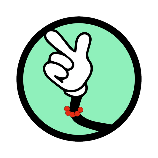 Runder Glow-Sticker mit Aufschrift leuchtet neongrün im Dunkeln