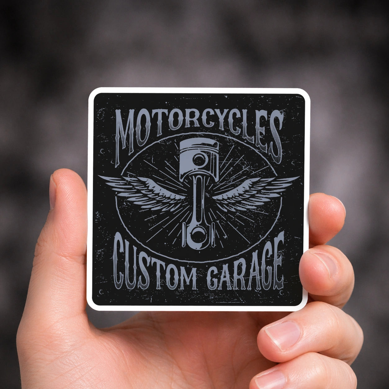 Vintage Motorrad Sticker mit „Motorcycles Custom Garage“ Schriftzug